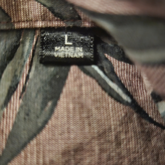 Travis Matthew Men's Tropical Leaf Print Shirt - Brown and Green‎ - Picture 4 of 5